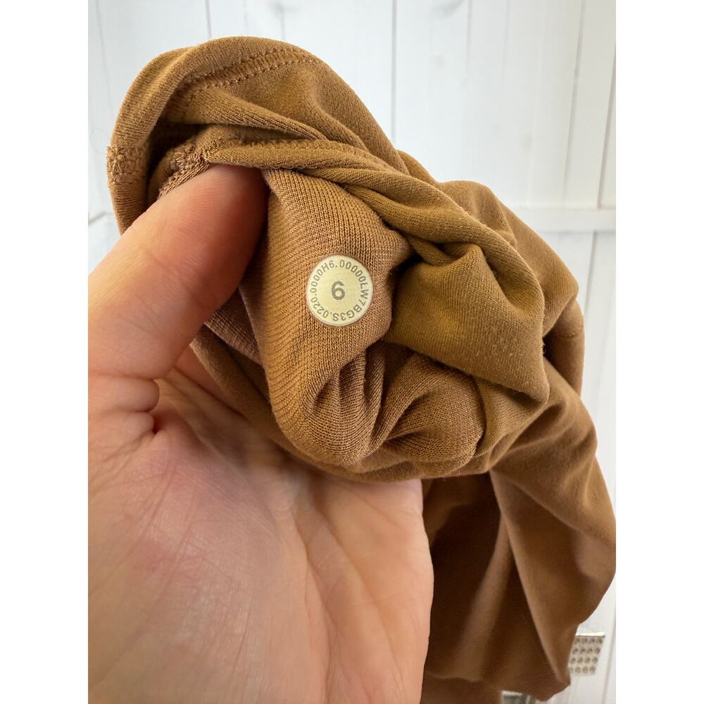 Lululemon Tan Biker Shorts Size 6 Excellent Condition - Picture 2 of 3